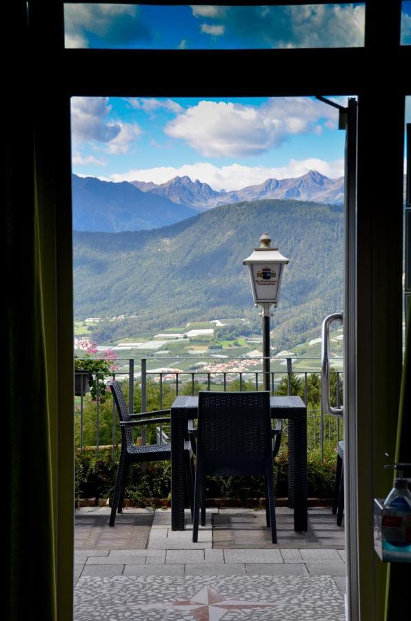 Hotel Villa Argentina Ronzone Exterior foto